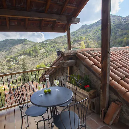 Lyhnos Frühstückspension Askas