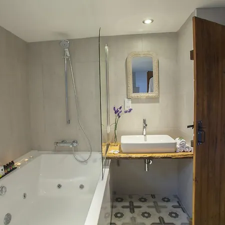 Lyhnos Frühstückspension 4*