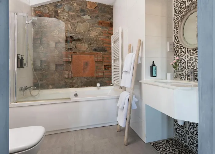 Frühstückspension Lyhnos 4*