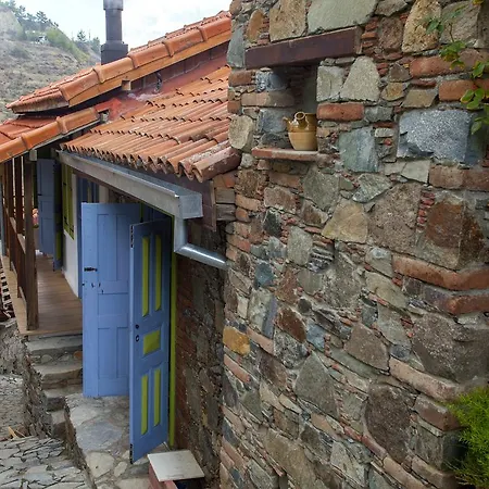 Lyhnos Bed & Breakfast 4*