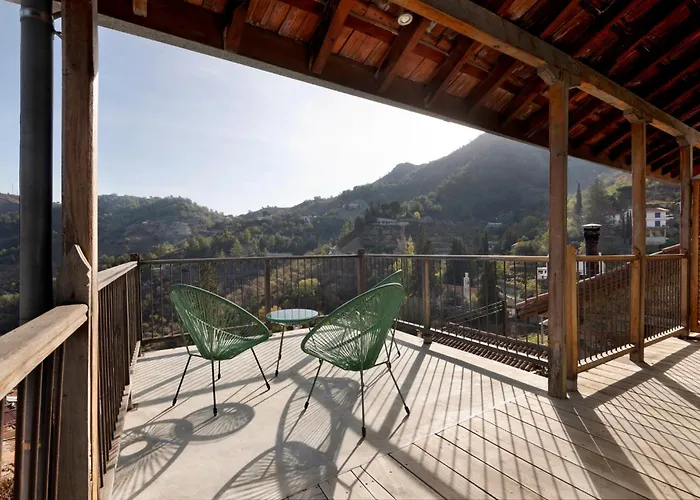 Lyhnos Bed & Breakfast