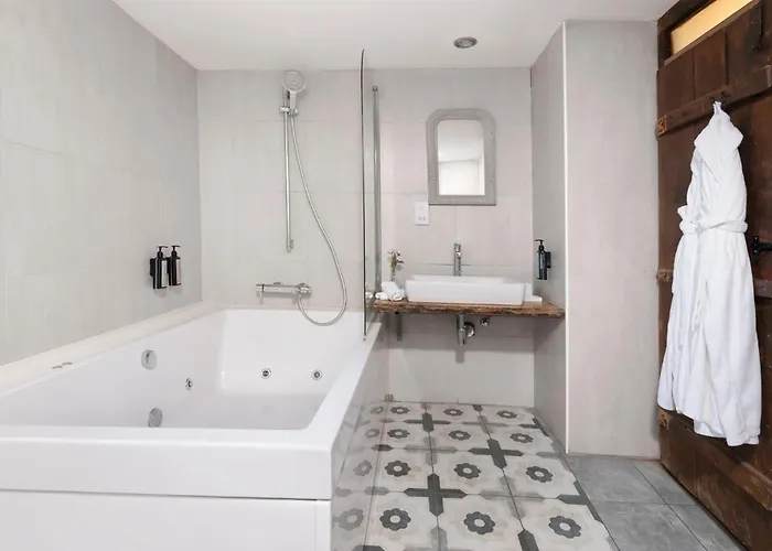 Bed & Breakfast Lyhnos Askas