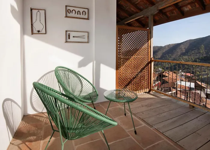 Lyhnos Bed & Breakfast Askas